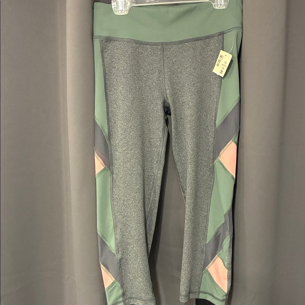 Live Love Dream Active Green and Gray Cropped Leggings